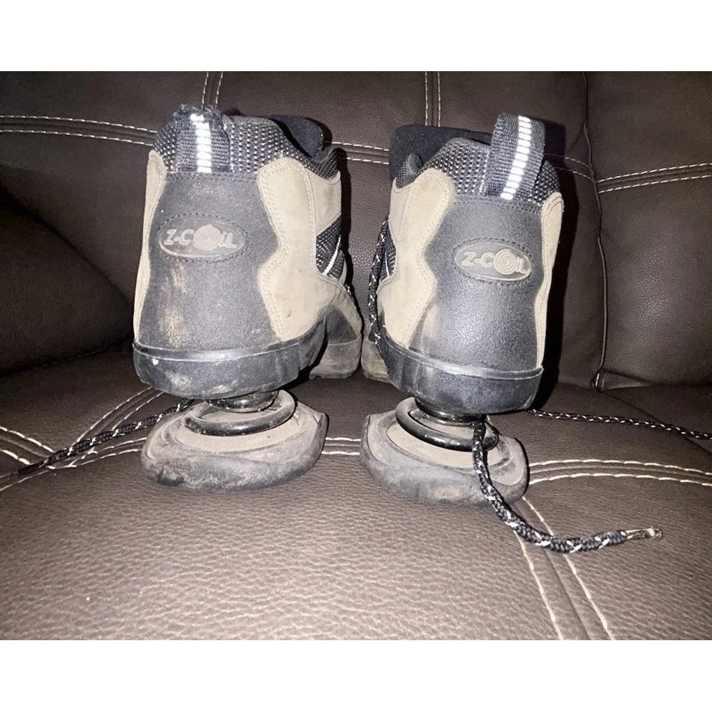 Z-Coil High Desert Hiking Boots Men 10M Gray Black Comfort Spring Relief ISSUES